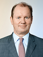 Jürgen B. Steinemann (Foto)